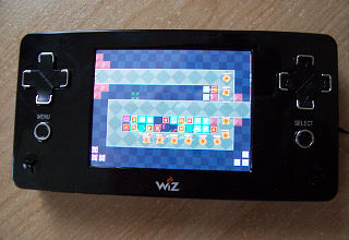 Sqdef running on a GP2X Wiz Sqdef running on a GP2X Wiz